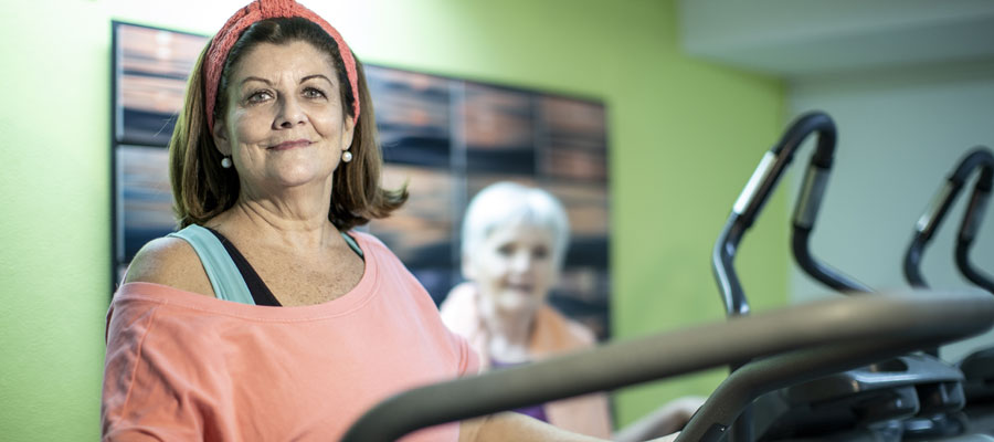 Tapis de marche pour senior : comment bien le choisir ?