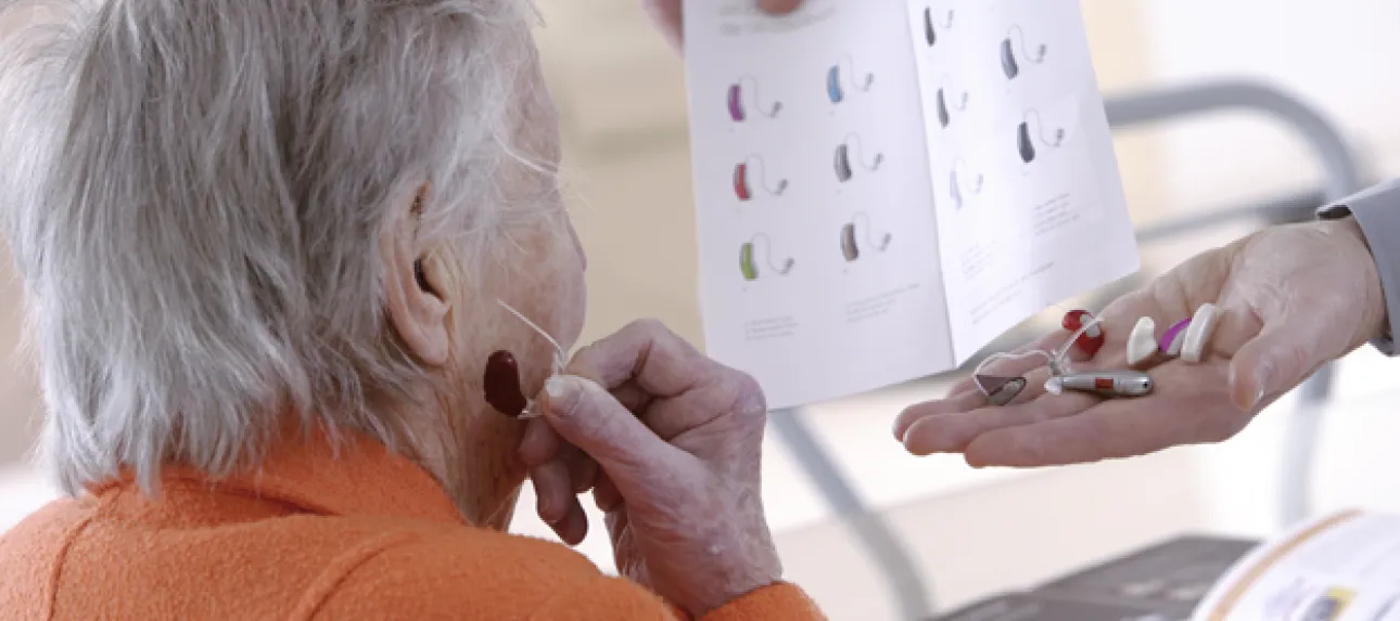 Senior appareil auditif