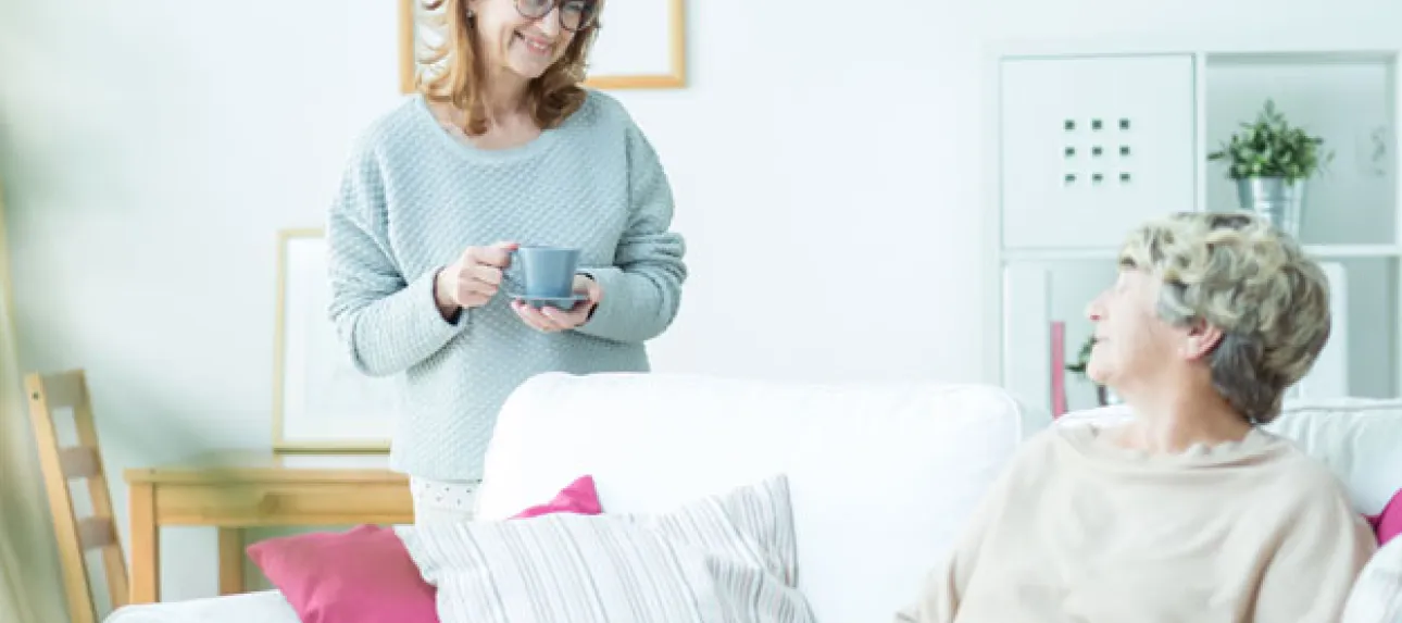 Dame de compagnie senior