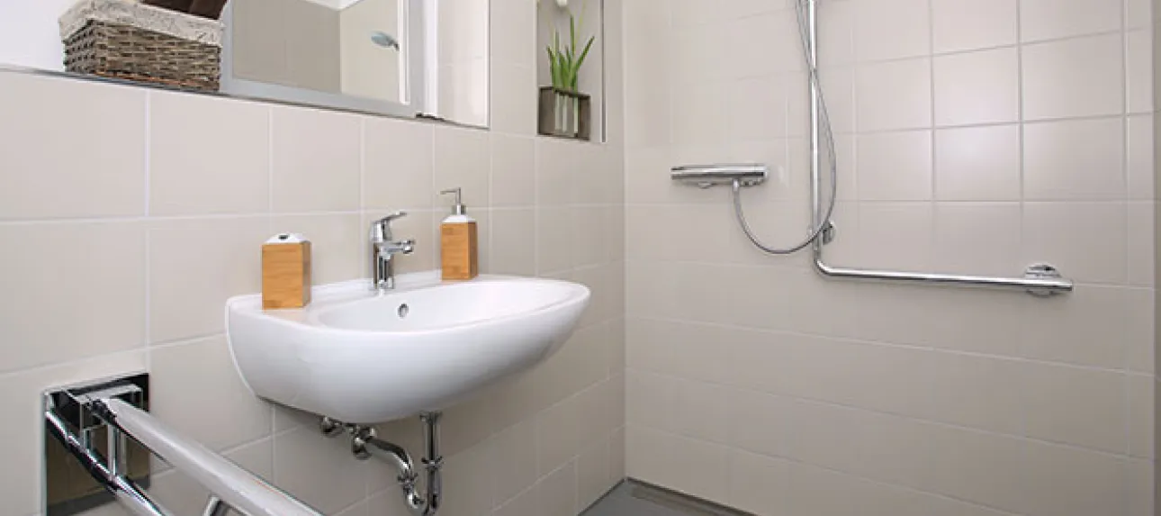 douche italienne senior