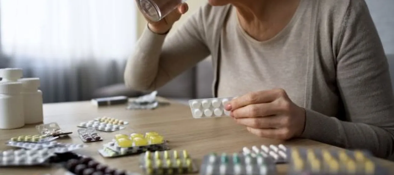 automedication personne agee