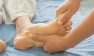 pédicure personnes agées