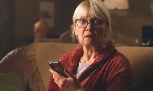 arnaque verre d'eau senior