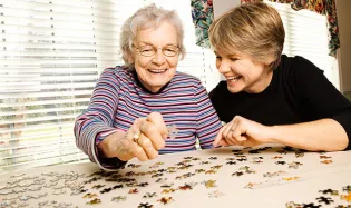 Visite à domicile pour les personnes âgées
