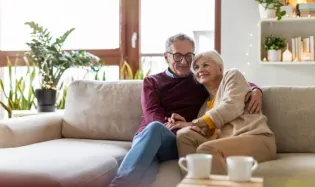 homesitting gardiennage maison senior