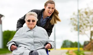 principes de la bientraitance des seniors