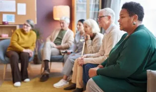 texte visant a ameliorer accompagnement personnes agees dependantes