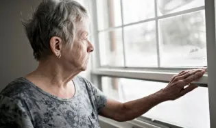 isolement des seniors