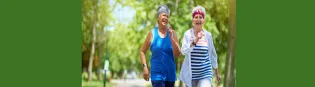 Seniors : les bienfaits de la marche rapide