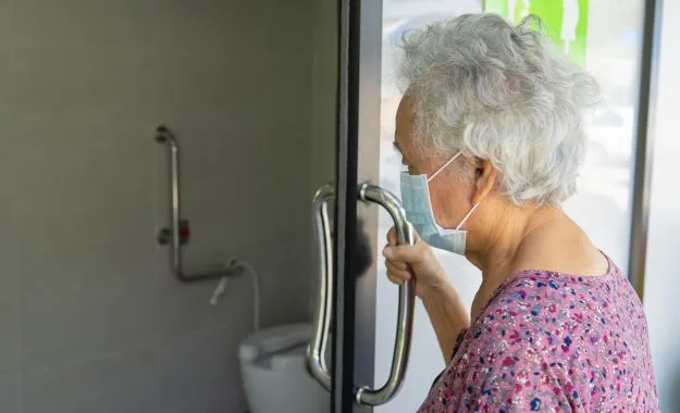 aides techniques personnes agees