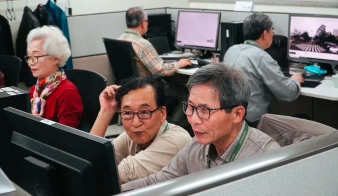 La société EverYoung n’emploie que des personnes de 55 ans et plus