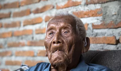 Mbah Gotho, 145 ans, affirme être le doyen de l&#039;humanité