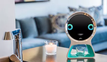 Pillo, le robot qui prend soin de votre santé