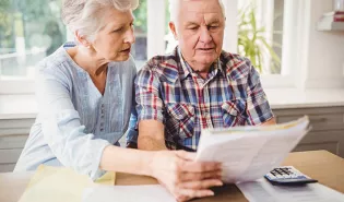  Abus financier sur personne âgée