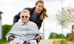 principes de la bientraitance des seniors