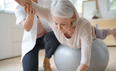 Ostéopathie et personnes âgées